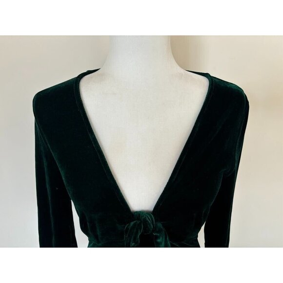 COLLECTIF London Moira Velvet Top Size Small Front Tie Dark Green Velvet - Picture 2 of 8